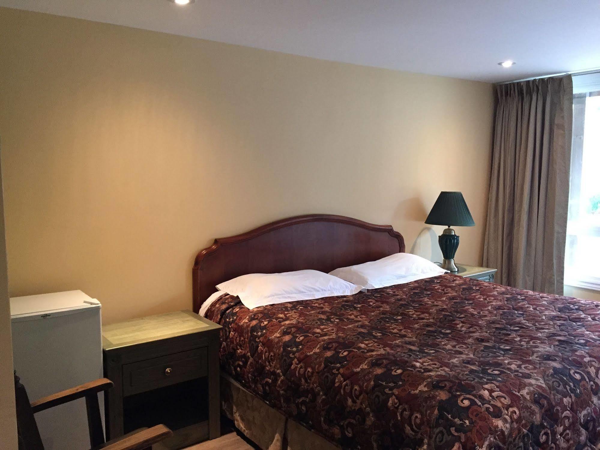 Meaford Inn Bagian luar foto
