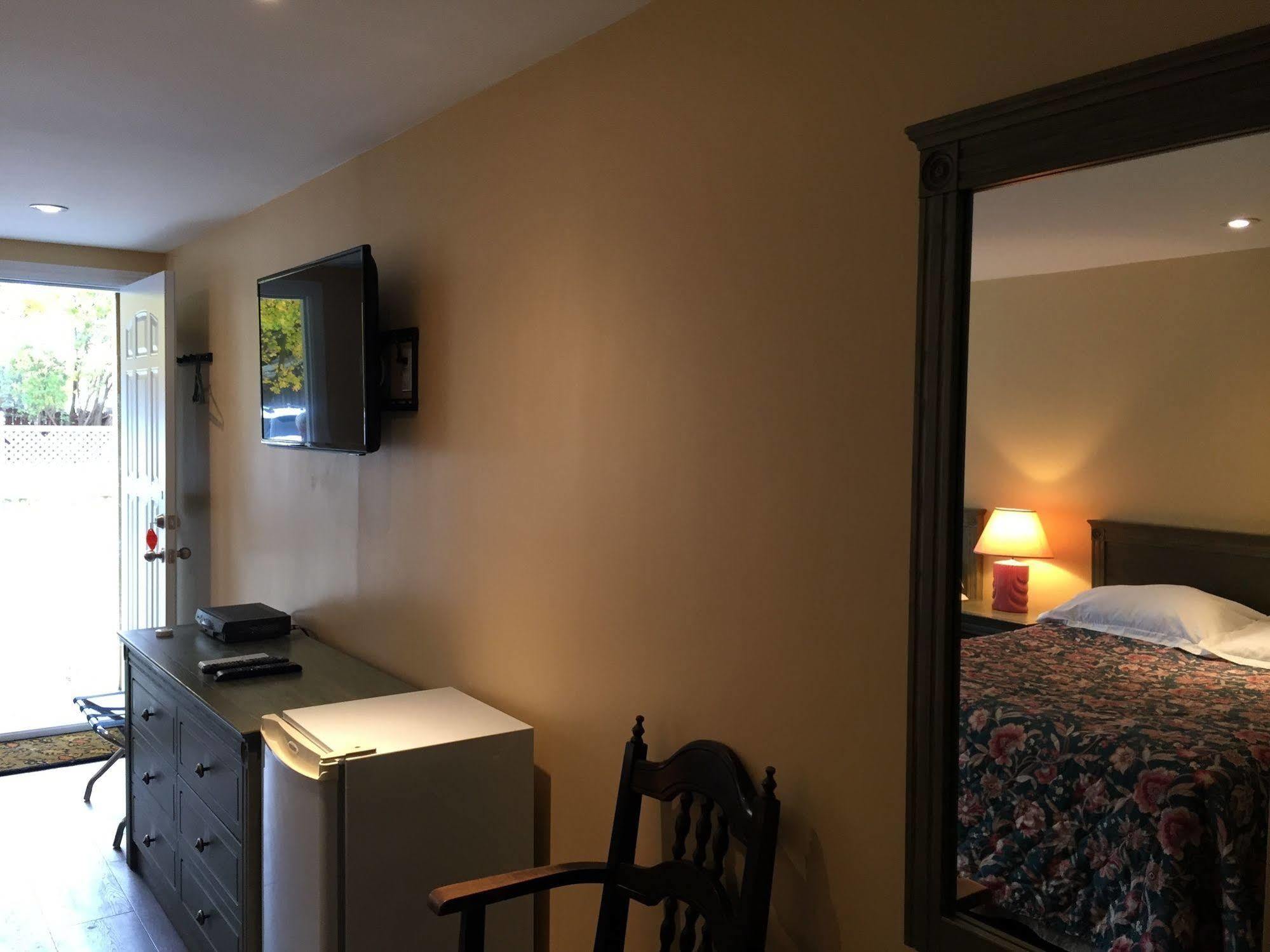 Meaford Inn Bagian luar foto